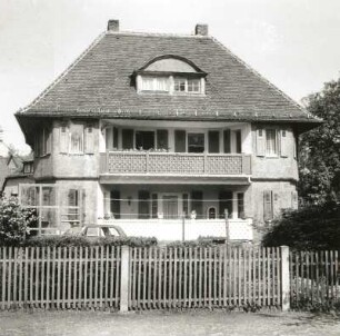 Dresden-Hellerau, Beim Gräbchen 4. Villa (um 1910, H. Muthesius)