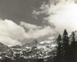 Hohe Tatra. Mengusonska dolins unterhalb des Poprader Sees. Blick nach Nordwesten