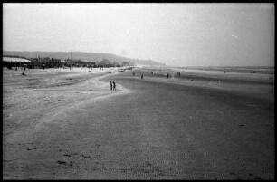 Deauville: Strand
