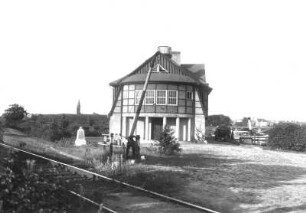 Küstrin, Bootshaus : Küstrin (Kostrzyn/Polen). Bootshaus des "Küstriner Ruder-Clubs und 1899 e. V.". Eingangsseite