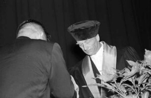 Freiburg: Kurbel, Überreichung durch Prof. Goerteler, Freiburg