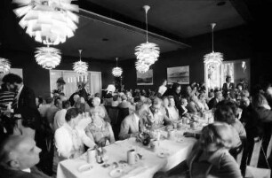 1978 Medizin 26. Juni bis 30. Juni; Bayrisches Frühstück 27.8.78: (unscharf) Blick über die Tische