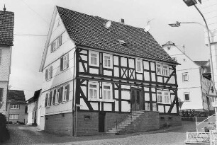 Wohnhaus, Fachwerk; Birstein, Kirchgasse 1