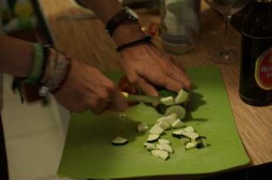 Zerkleinerung einer Zucchini