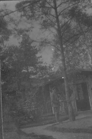 Erster Weltkrieg - "Kriegserinnerungen an Nordfrankreich und die Vogesen". "Vor Reims (Dép. Marne): Villa Gestefeld"