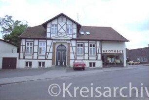 Klosterstraße 5: Privilegierte Apotheke: rechts Einmündung von Heimstättenstraße