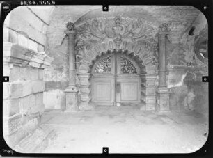 Gotha. Schloss Friedenstein, Ostflügel, Portal des Zeughauses