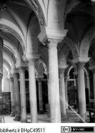 San Nicola Pellegrino, Unterkirche, Cripta di San Nicola & Querhauskrypta