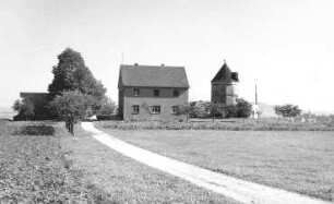 Löbau-Wohla. Blick auf Holländermühle und Gehöft