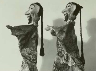 Zwei Chinesen : Handpuppenspiel des 'Dresdner Kasperle' Oswald Hempel