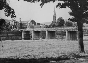 Bau einer Weserbrücke in Höxter