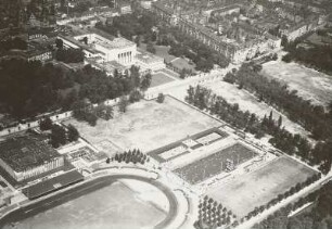 Dresden. Georg-Arnhold-Bad und Hygiene-Museum. Luftbild-Schrägaufnahme von Südost