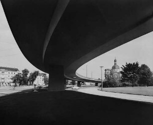 Archivfotografie "deutschland_staedte_mannheim_bruecken_1306m"