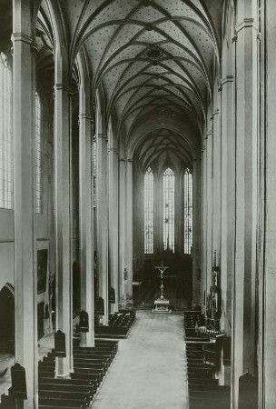 Katholische Stadtpfarr- und Stiftskirche Sankt Martin und Kastulus