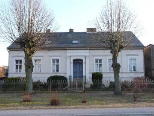 Ladeburg, Bernau bei Berlin, Rüdnitzer Straße 4