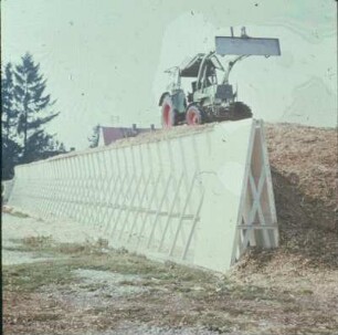 Fotografie: Fahrsilo, Walzen
