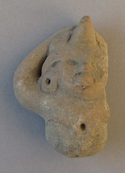 Clay figure (fragmented)