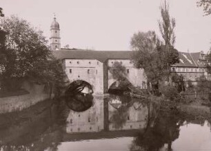 Amberg, Stadt : Amberg. Stadtbrille (Brücke über die Vils). Im Hintergrund die Kirche St. Martin
