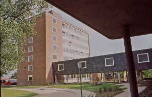 Stormarnhaus: Verbindung zum Hochhaus