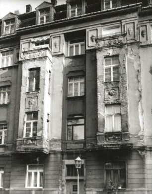 Dresden-Neustadt, Pestalozziplatz 16. Wohnhaus (um 1910)