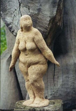 Stehende Frau