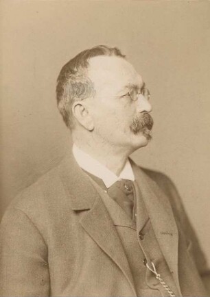 Thumann, Paul