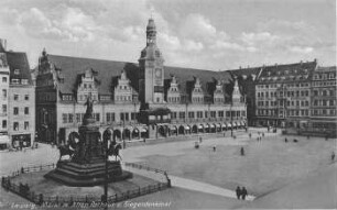 Leipzig: Markt m. Altem Rathaus u. Siegesdenkmal