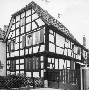 Fachwerkwohnhaus; Dreieich, Alte Bogengasse 15
