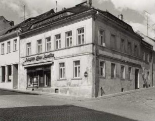 Kamenz, Bautzner Straße 13. Wohnhaus mit Laden (2. H. 19. Jh.). Straßenansicht