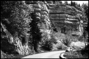 Sainte-Hippolyte: Juraformation an der N 437 bei Sainte-Hippolyte
