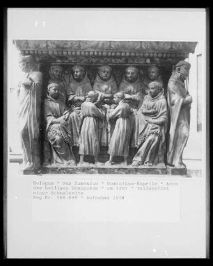 Arca di San Domenico — Sarkophag — Rechte Schmalseite