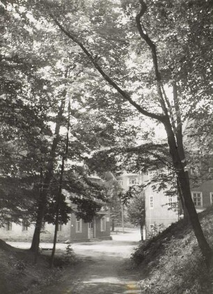 Ehemaliges Badehaus, Ehemaliges Herrenhaus