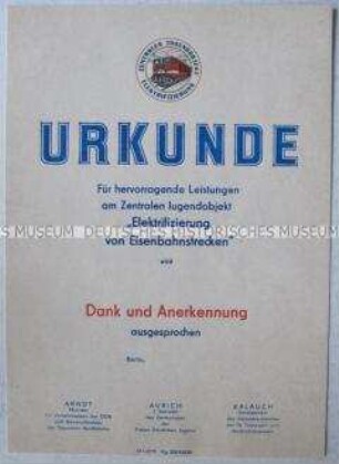 Vordruck einer Urkunde für hervorragende Leistungen am "Zentralen Jugendobjekt Elektrifizierung" (blanko)