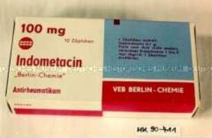 Verpackung mit Medikament "Indometacin"