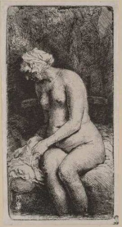 Sitzende nackte Frau (Frau, ihre Füße in einem Bach badend)