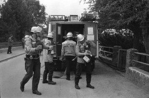 Amtsfeuerwehrfest in Kronshorst: Feuerwehren üben Einsatz bei einem simulierten Großbrand eines Bauernhofes