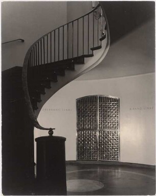 Opernhaus, Chemnitz Wiederaufbau: Treppe Foyer