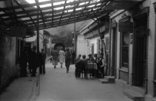 Ada Kaleh [Insel]: Gasse mit Kaffee