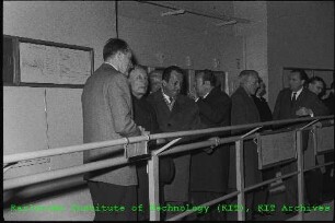 Besuch von Francois Seydoux de Clausonne (französischer Botschafter) am Kernforschungszentrum Karlsruhe (KfK)