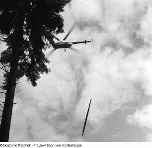 Hubschrauber; Ostrau, Kirnitzschtal, Kartoffellesen Lilienstein, Raumberg