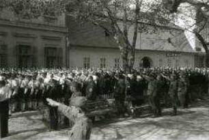 Beisetzung ermordeter "Volksdeutscher" in Pancevo