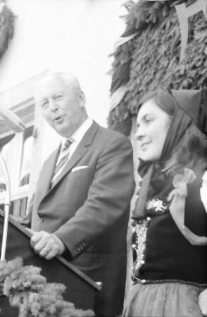 Bernau: Altbundeskanzler Kiesinger, Ansprache