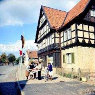 Die Vorsitzende der DSF-Ortsgruppe Ilsenburg im Gespräch