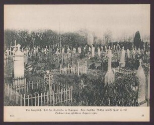 Der französische Teil des Friedhofes in Bapaume. Kein deutscher Soldat würde Hand an das Grabmal eines gefallenen Gegners legen.