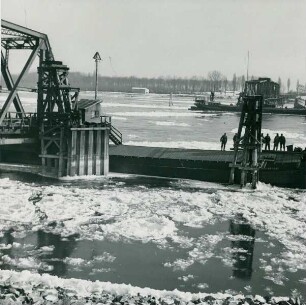 Kriegsbrücke, 1940-1941