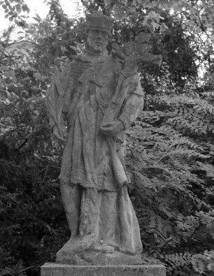 Heiliger Märtyrer Johannes Nepomuk mit Kruzifix und Palmzweig