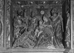 Hochaltar, Sockelgeschoss, Detail: Anbetung der Könige