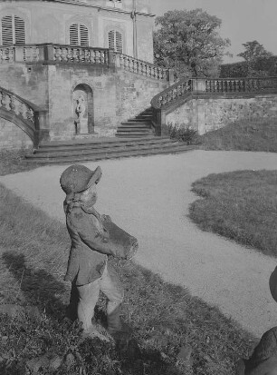 Moritzburg. Fassaneneschlößchen, Freitreppe an der Südseite