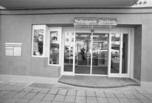 Eröffnung der neuen Geschäftsräume der Zweigstelle Durlach-Aue der Volksbank in der Westmarkstraße 1