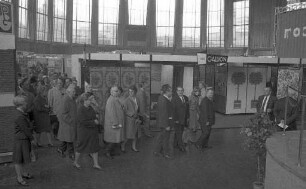 Fachausstellung "sparen - bauen - wohnen 1966".